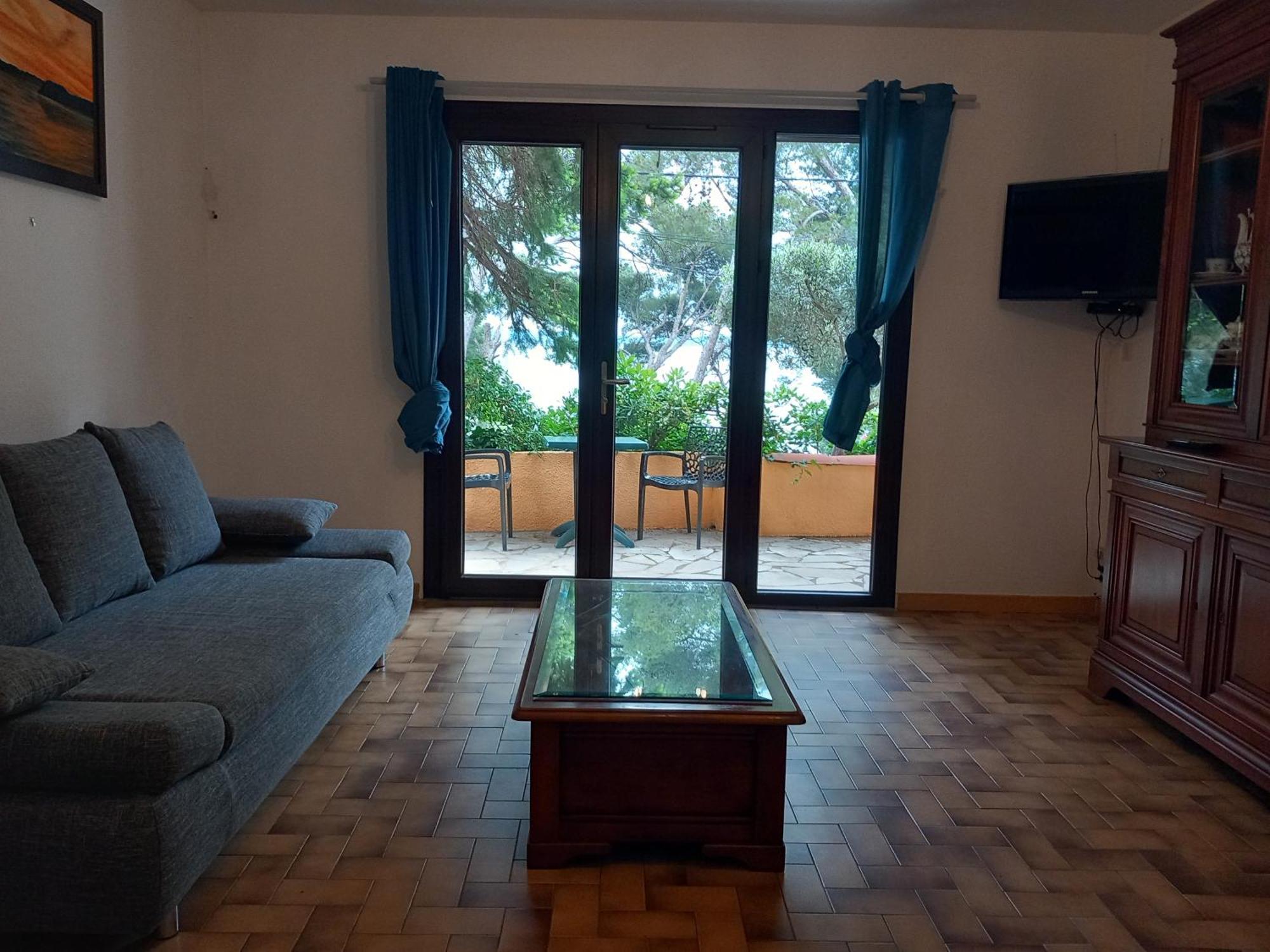 Chambre D Hote Les Heures Claires Istres Exterior foto
